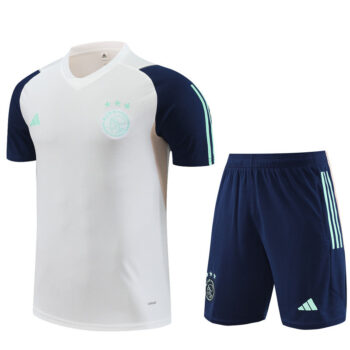 Training Short Ajax